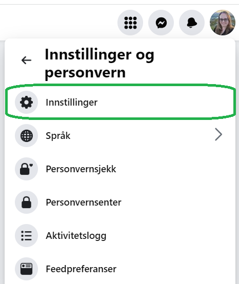 Screenshot som viser hvor valget "Innstillinger" er på Facebook.